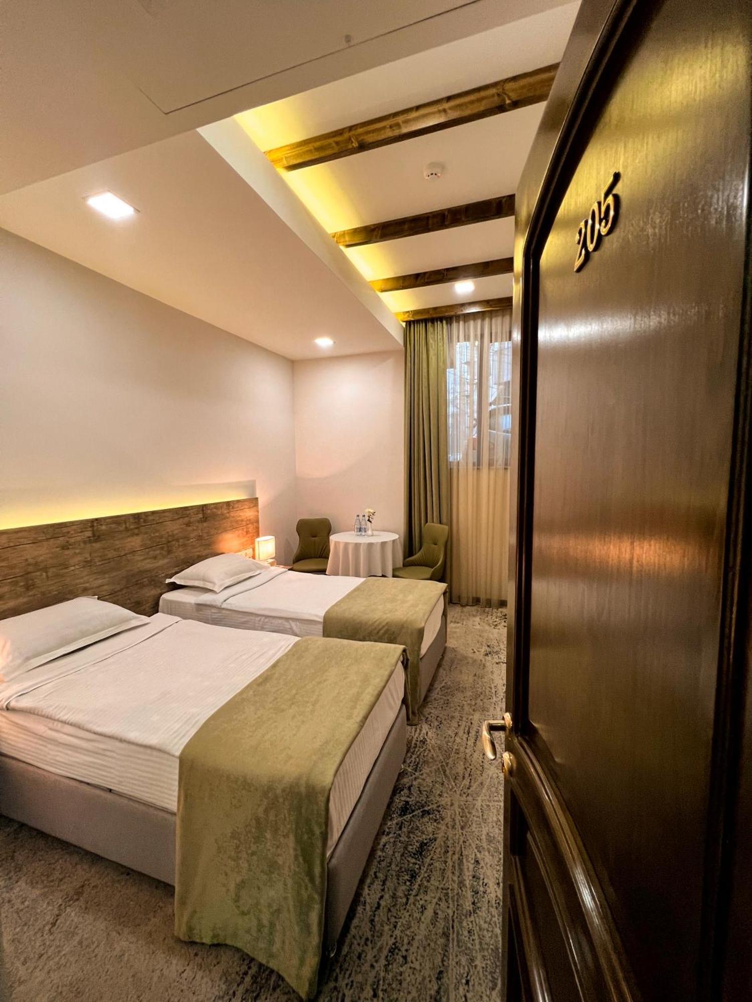 Evn Boutique Hotel 예레반 외부 사진