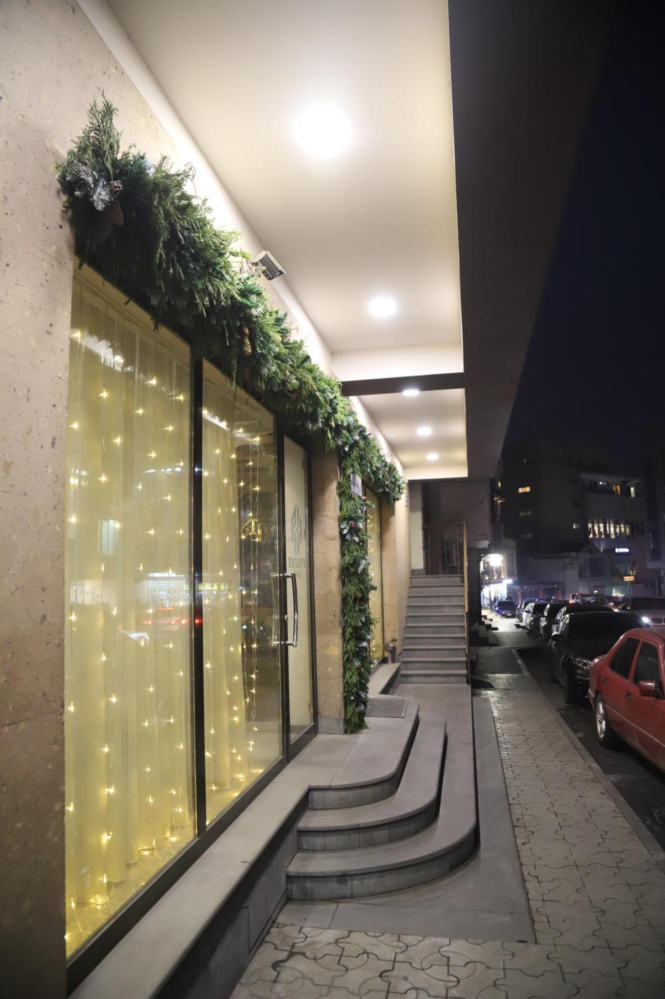 Evn Boutique Hotel 예레반 외부 사진